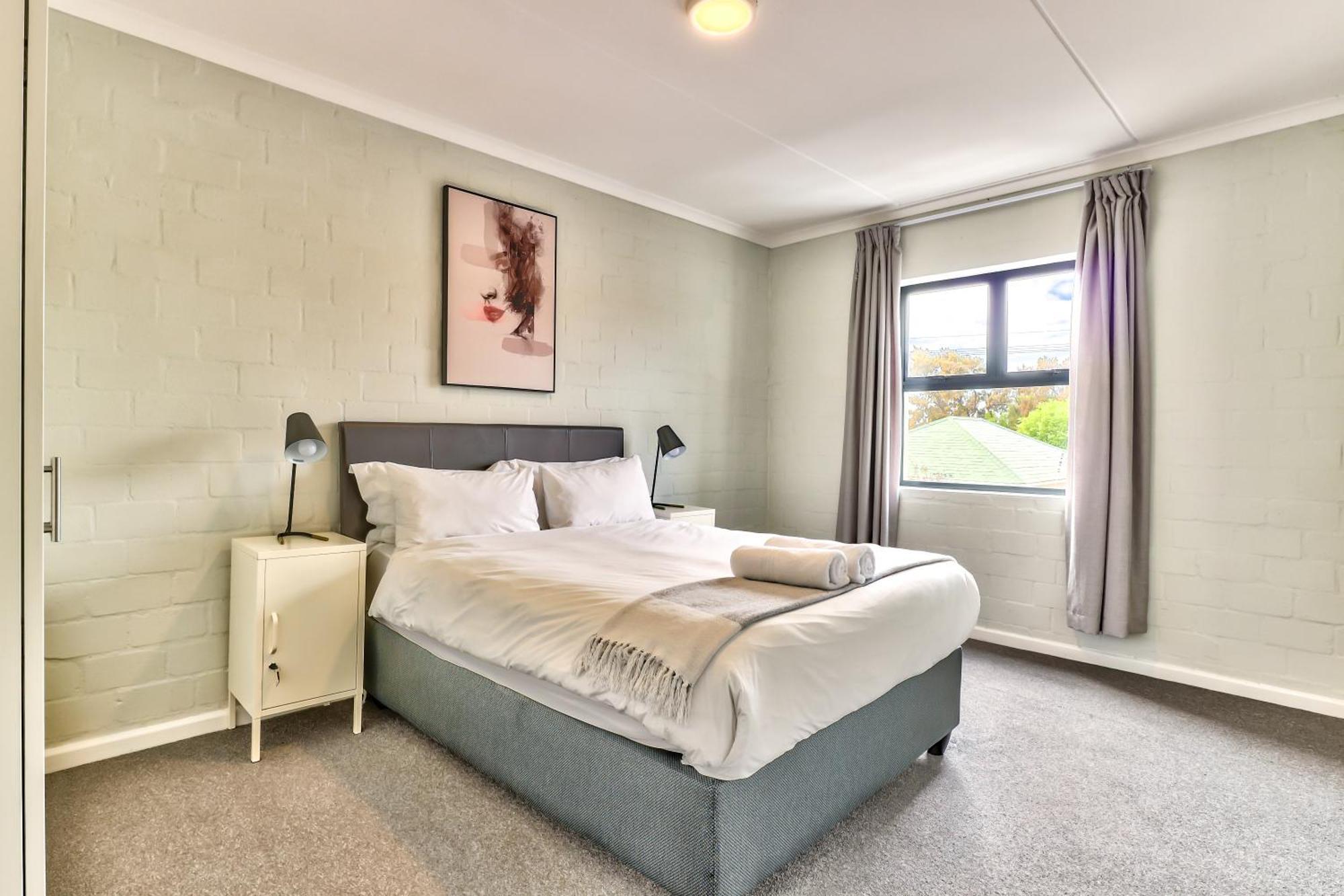 Wink Aparthotel Eaton Square เคปทาวน์ ภายนอก รูปภาพ